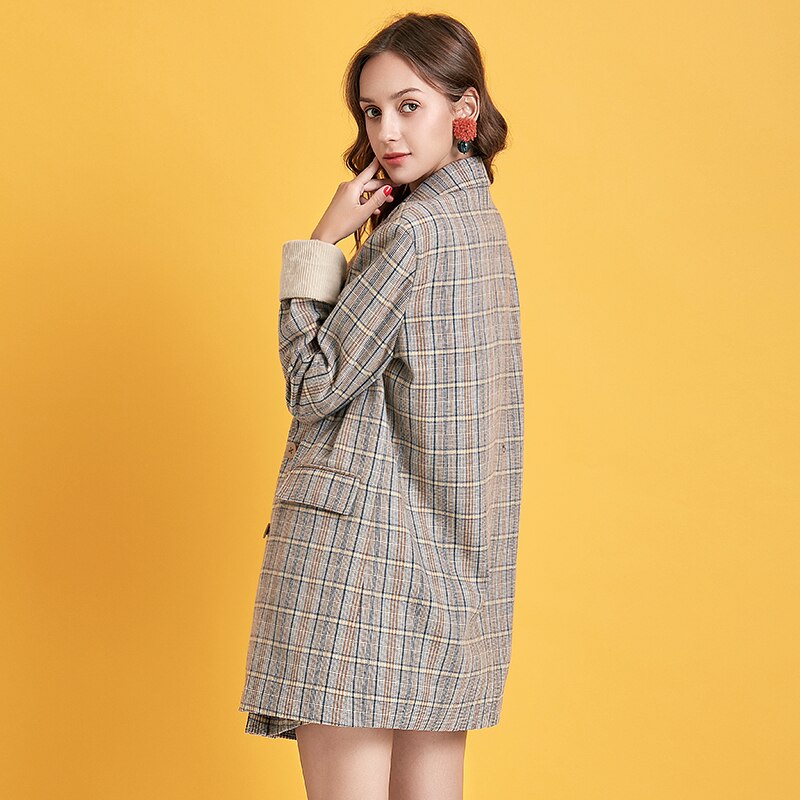 ARTKA 2020 Spring New Women Suits Vintage Double Breasted Plaid Blazer Set Woolen Blazers Suit With Skirts Women WA10198Q