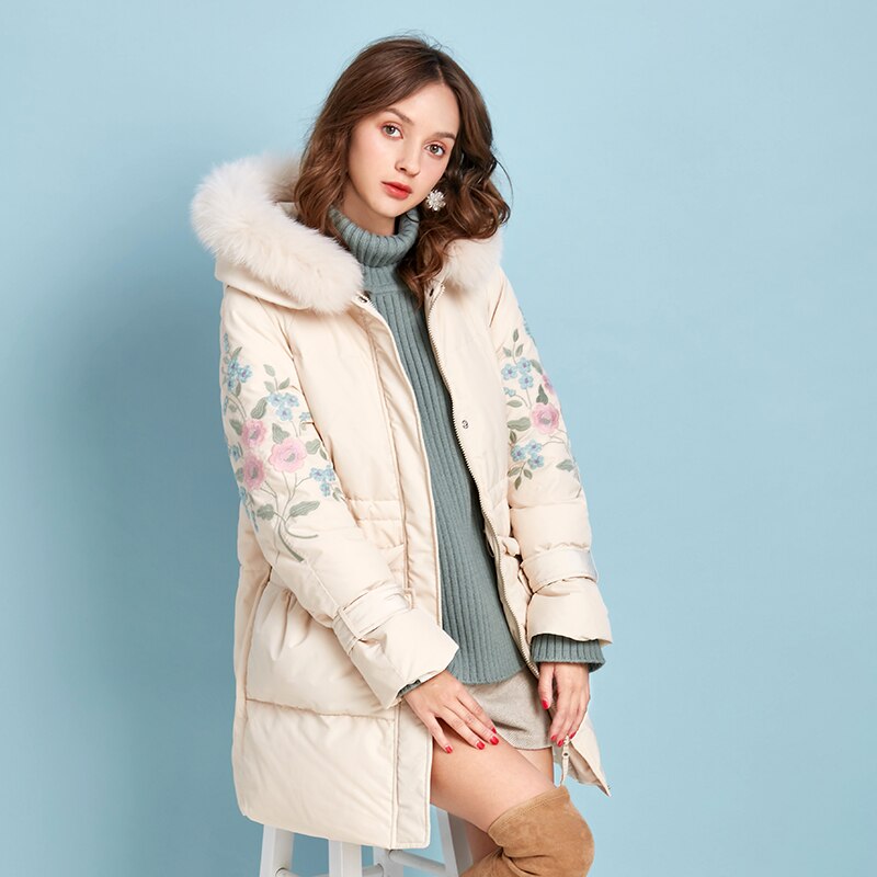 ARTKA 2019 Winter New Women Flower Embroidery 90% White Duck Down Coat Fox Fur Collar Hooded Thick Warm Long Down Coats ZK10790D