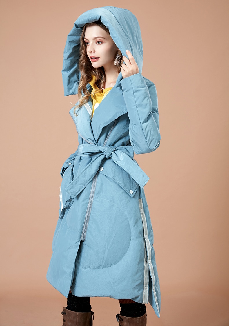 ARTKA 2018 Autumn and Winter New Solid Thick Cloak 90% White Duck Down Coat Sashes Letter Print Pocket Hooded Outwear YK10383D