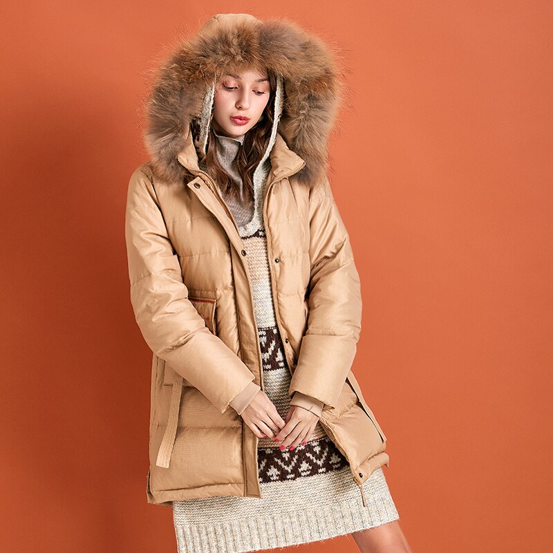 ARTKA 2019 Winter New Women Vintage Embroidery 90% White Duck Down Coat Raccoon Fur Collar Hooded Thick Loose Down Coat ZK10492D