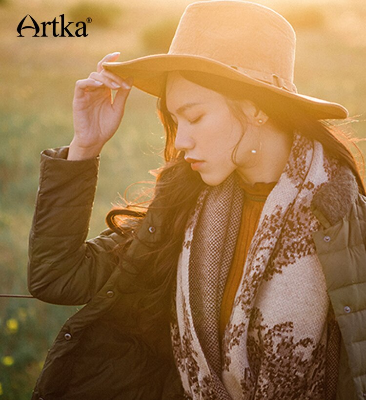 ARTKA 2018 Autumn& Winter Long White Duck 90% Light Thin Spliced Down Coat Parka with Button and Pocket YK10071D